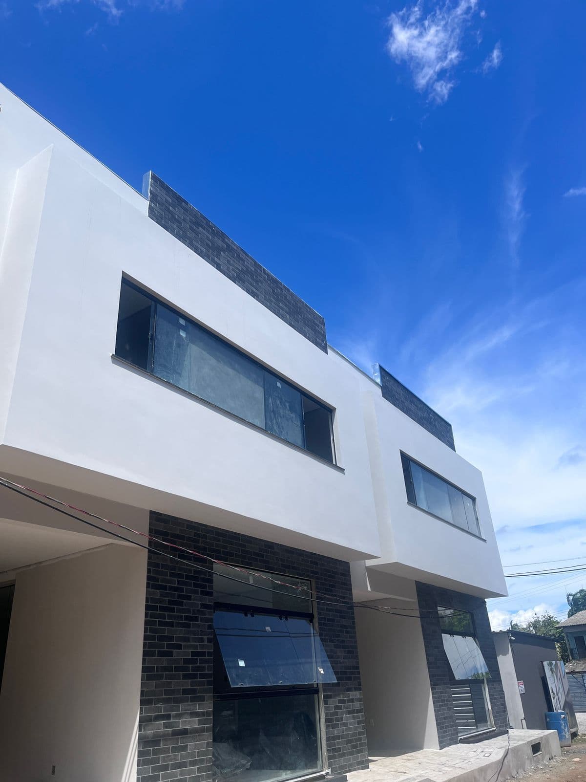 Sky Park - em Fase de Acabamento - Casa Duplex com 3 suítes