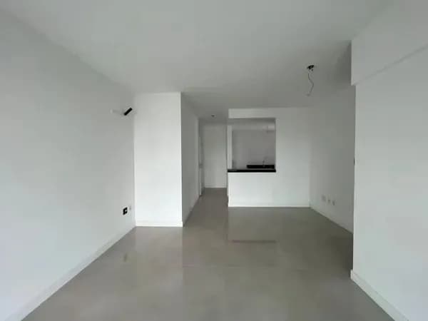 REAL LIBERTY – Seu Novo Apto com Sala Ampla e Cozinha Planejada