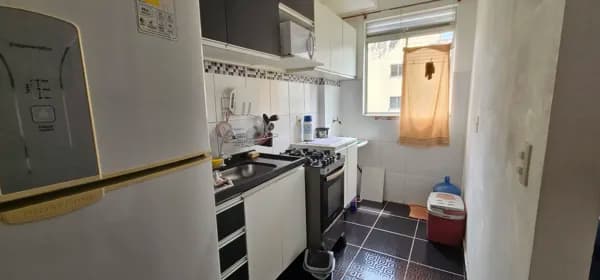 Apartamento à Venda no Condomínio Salinas | 2 Quartos | 3º Andar | R$ 160 Mil