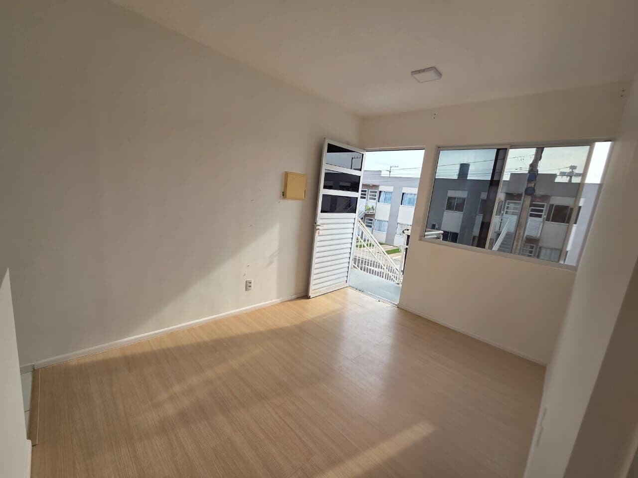 Vivenda do Rio 2 – Apartamento Acima do Térreo no Vivenda do Rio