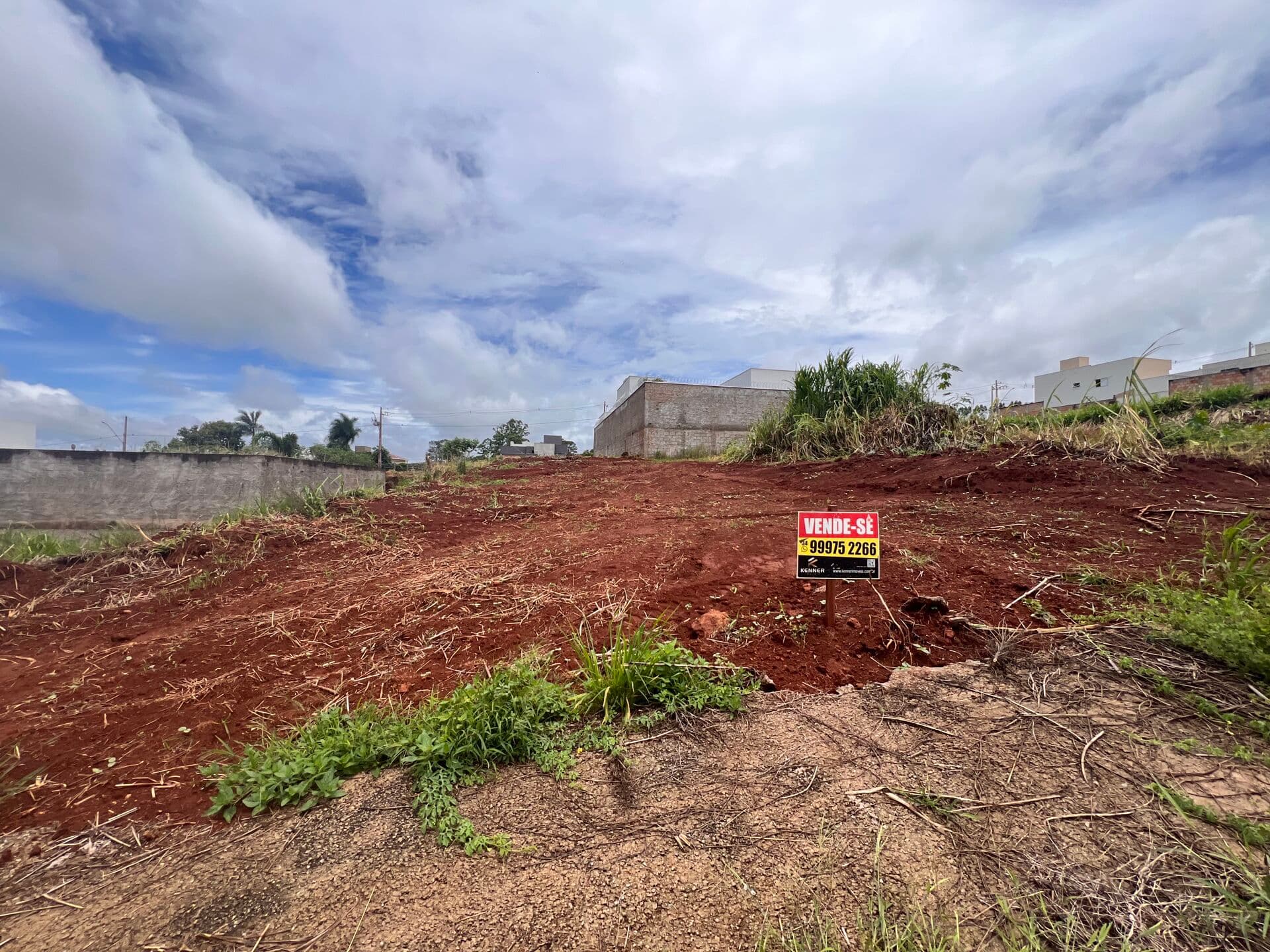 Terreno à venda Bairro Chácaras Caiçaras, Patos de Minas/MG