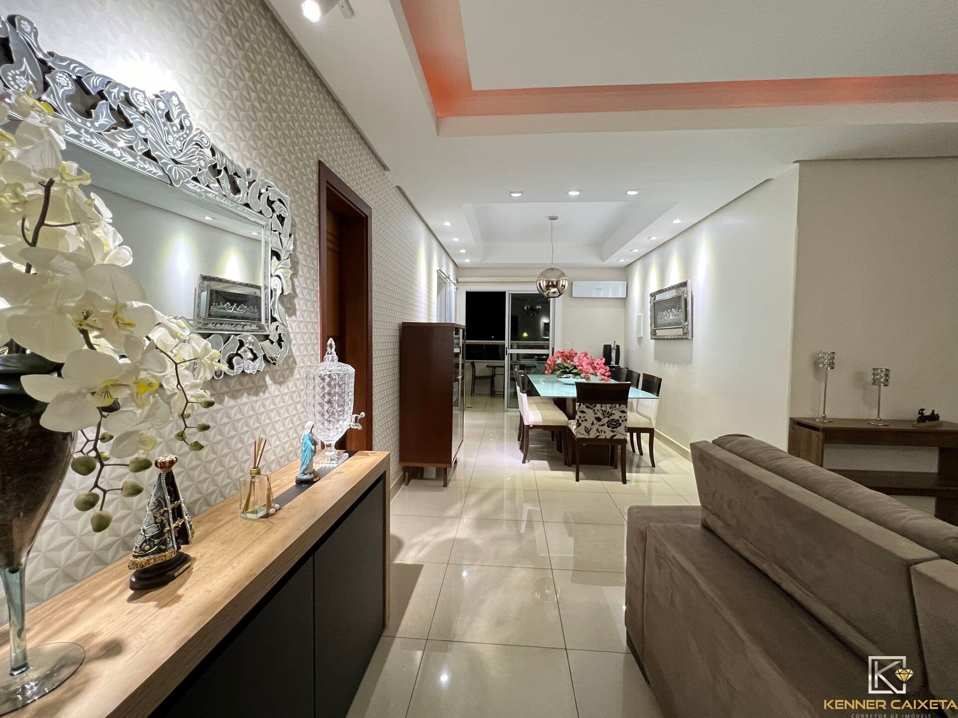 Apartamento Alto Padrão à venda na Av Padre Almir, bairro Centro