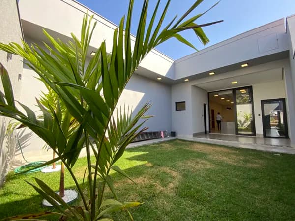 Casa Bairro Copacabana em Patos de Minas MG