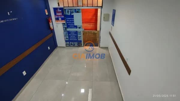 Loja a venda no Centro Comercial ARFEV – Valparaíso de Goiás