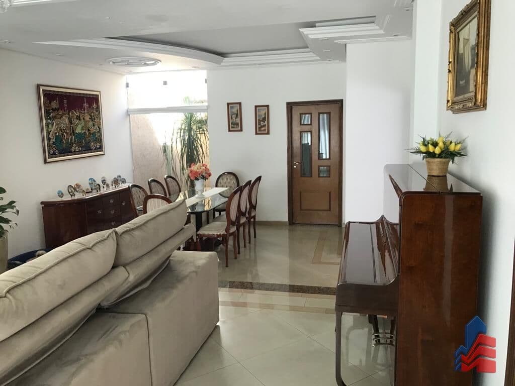 Casa Térrea à Venda | 200 m² | Vila Milton | Guarulhos | SP