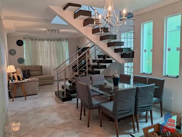 Sobrado à Venda | 210 m² | Jardim Vila Galvão | Guarulhos | SP