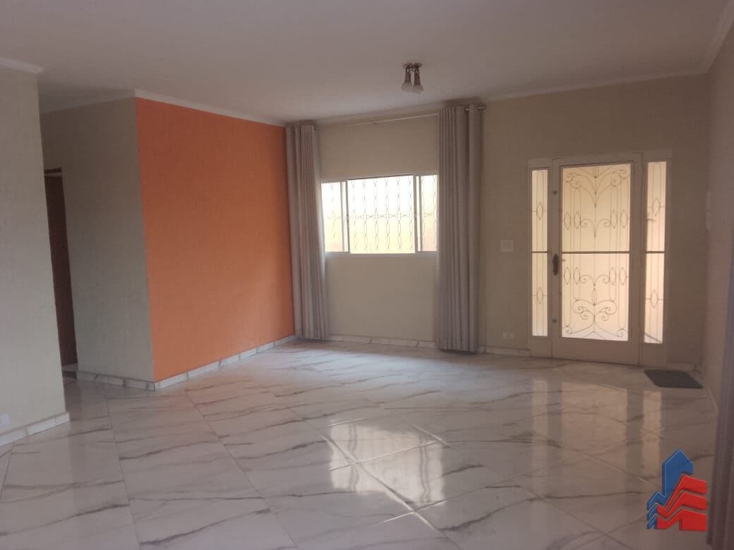 Casa Assobradada à Venda | 200 m² | Jardim Santa Terezinha | São Paulo | SP