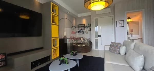 Apartamento Duplex com 2 suítes mobiliado e climatizado à venda em Parque Enseada, Guarujá/SP
