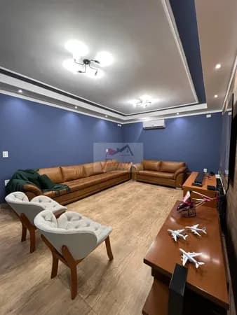 Casa com 5 quartos em condomínio fechado