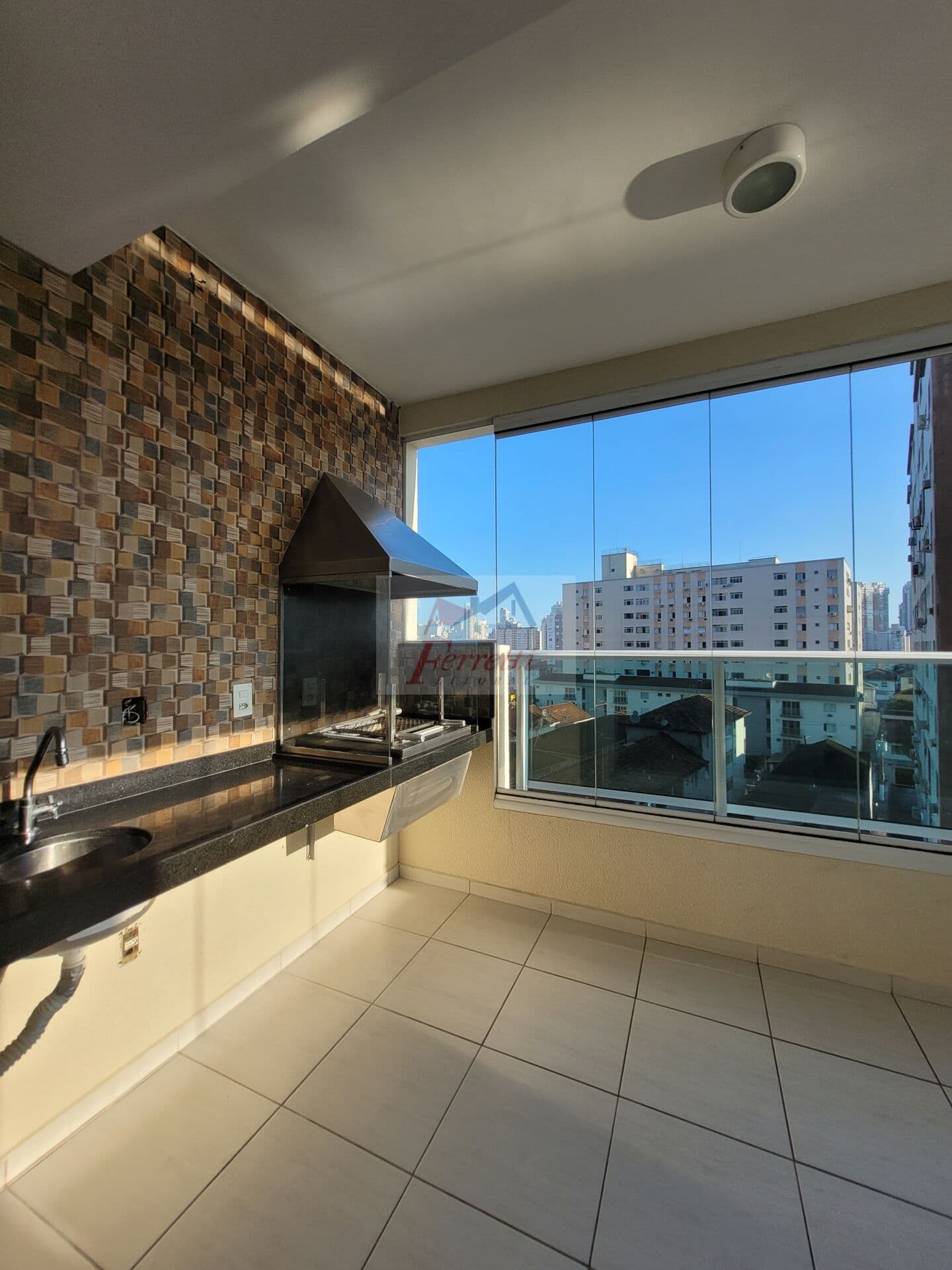 Apartamento com 3 dormitórios Campo Grande, Santos/SP