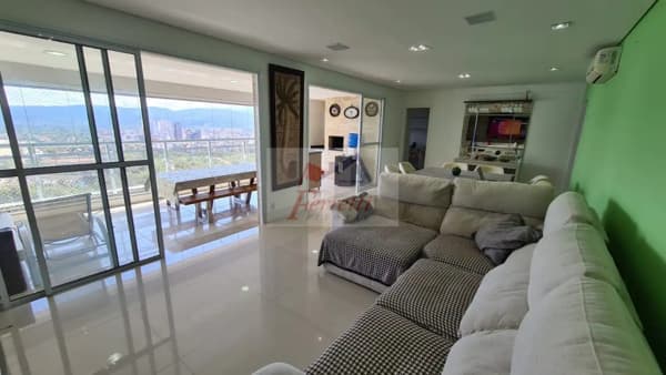 Apartamento com 3 suítes com vista mar Enseada, Guarujá/SP