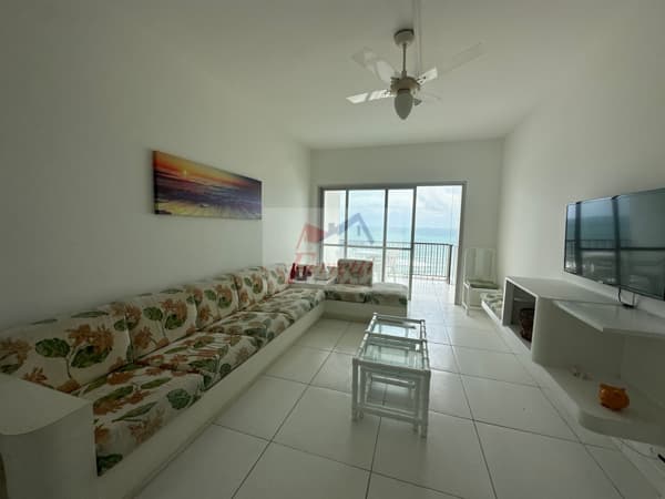 Apartamento com 3 dormitórios em frente a praia de Pitangueiras, Guarujá/SP