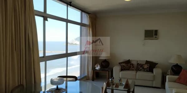 Apartamento com 3 dormitórios com vista mar