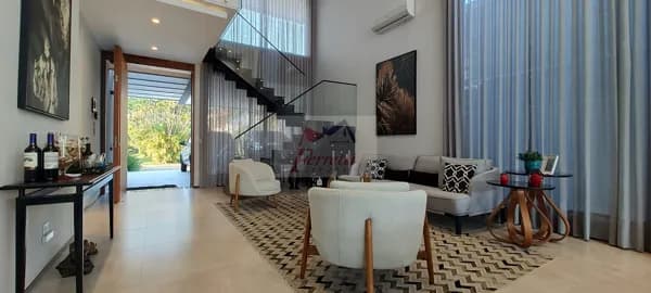 Casa Alto Padrão com 4 suítes decorada e climatizada em Jardim Acapulco, Guarujá/SP