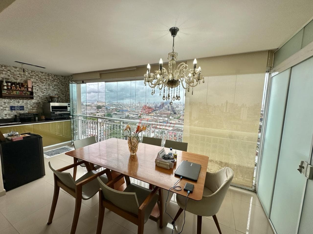 Apartamentocom 2 dormitórios ao lado da UNIFESP Santos/SP
