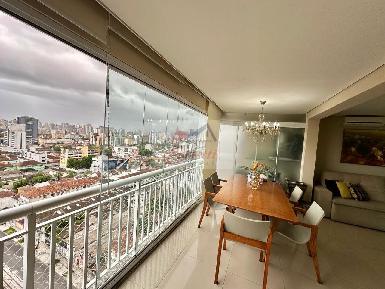 Apartamentocom 2 dormitórios ao lado da UNIFESP Santos/SP