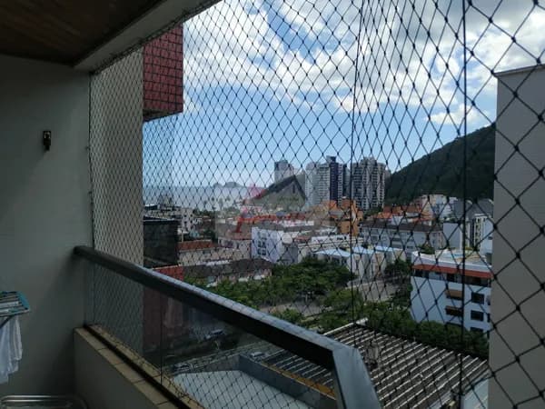 Apartamento Padrão na Enseada a duas quadras da praia