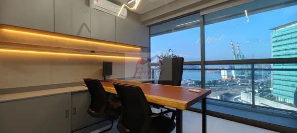 Sala comercial com 42,14m² mobiliada , decorada em Valongo, Santos/SP