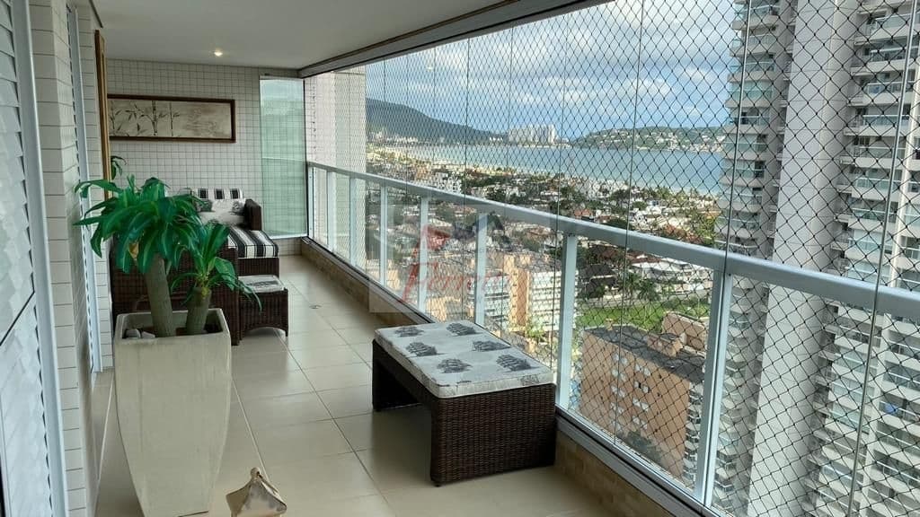 Apartamento com 3 dormitórios porteira fechada no bairro Enseada em Guarujá-SP