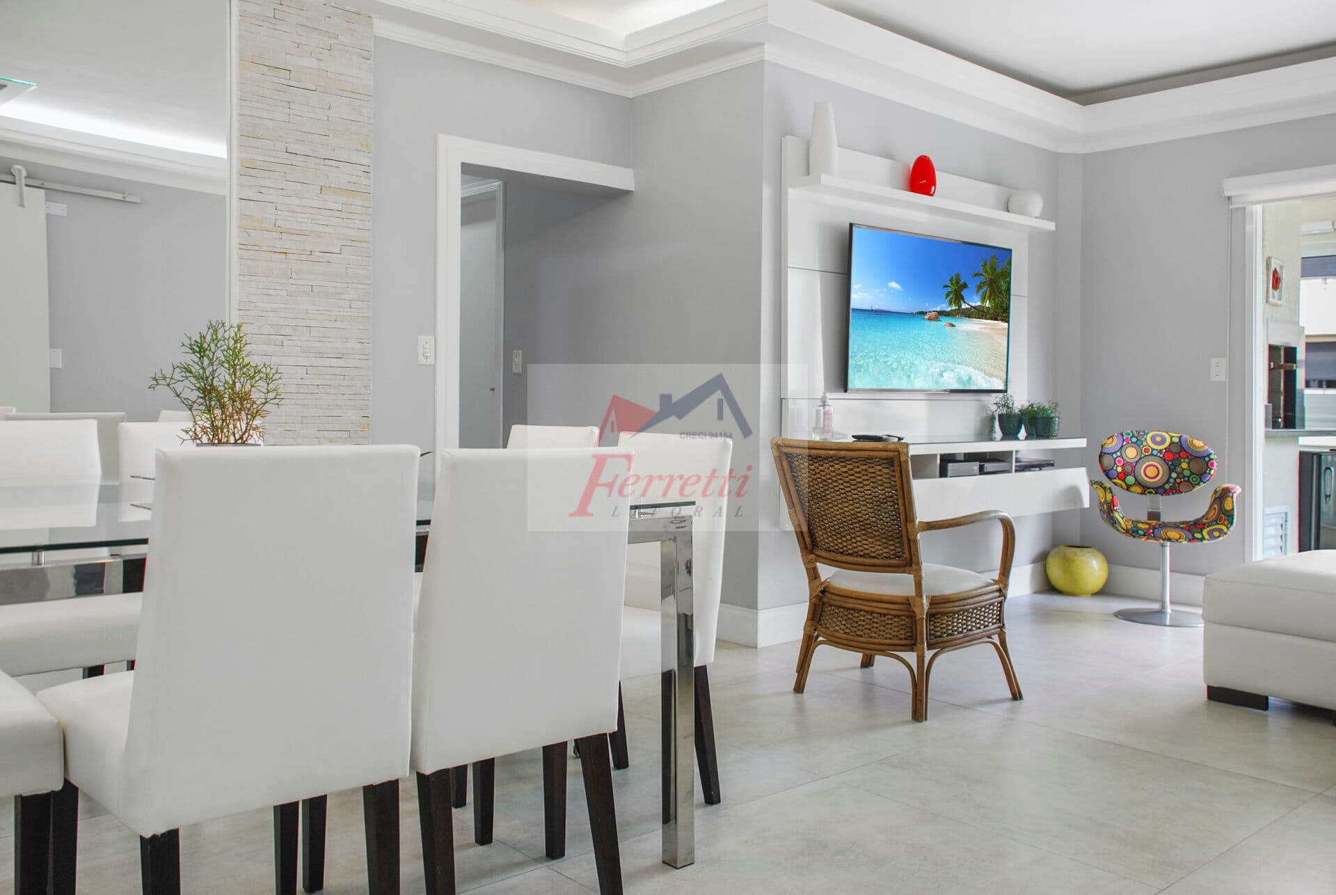 Apartamento com 4 suítes à venda na região da Brunela em Enseada, Guarujá/SP
