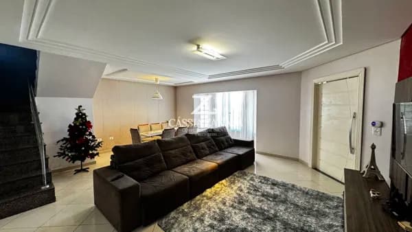 Sobrado em São José dos Pinhais - Costeira