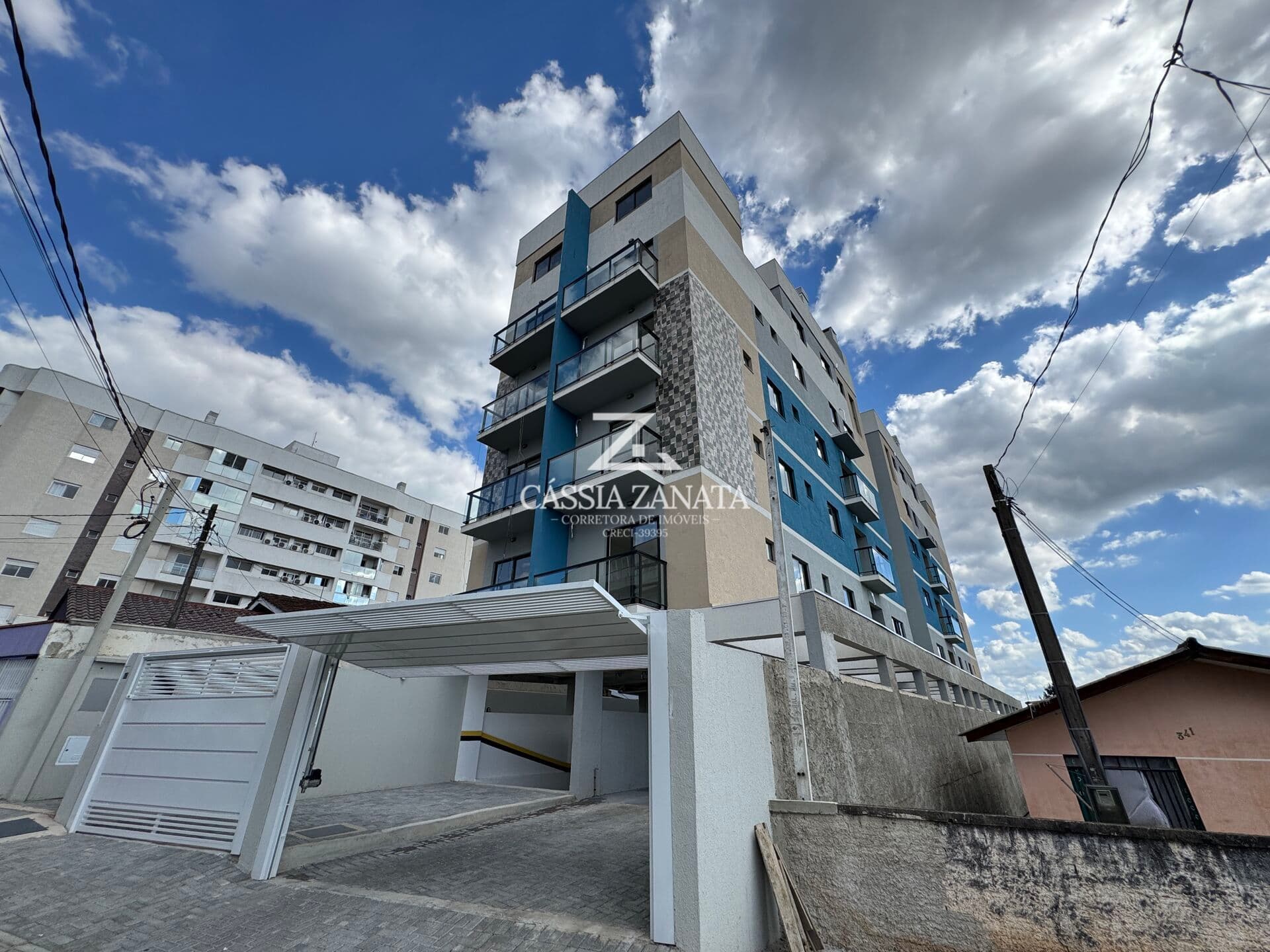 Cobertura Duplex com Vista Deslumbrante - Poucos Minutos do Shopping São José dos Pinhais