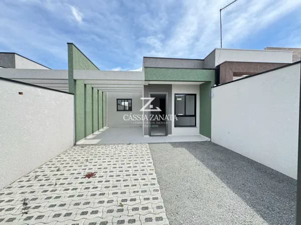 Casa Térrea com espaço externo em São José dos PInhais