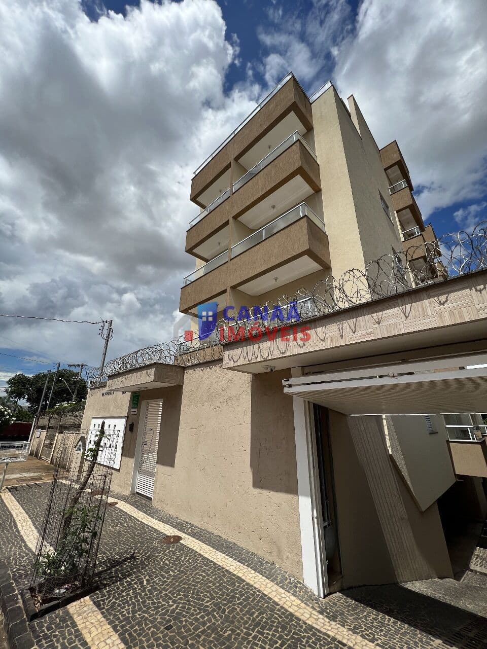 Apartamento 3 quartos, com suite - Bairro Tubalina