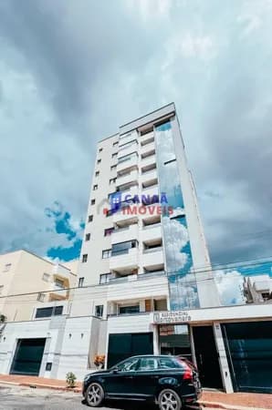 Apartamento com 3 quartos, bairro Santa Mônica