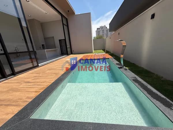 Casa com 3 suites, condomínio ARTS - Piscina aquecida