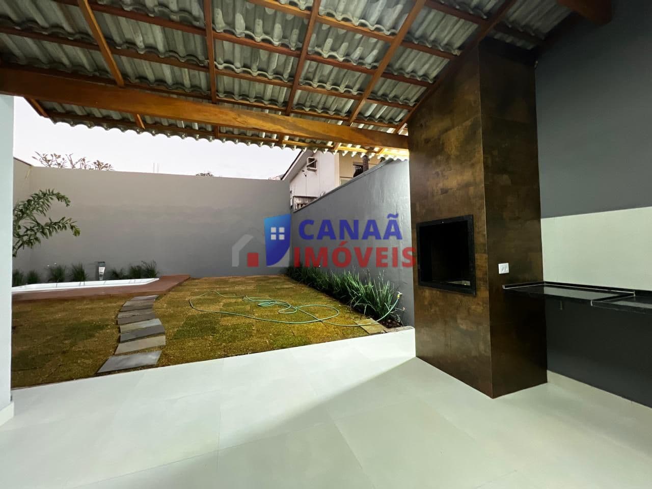 Casa 3 quartos 1 suíte c/ piscina aquecidade lote 300m² bairro martins