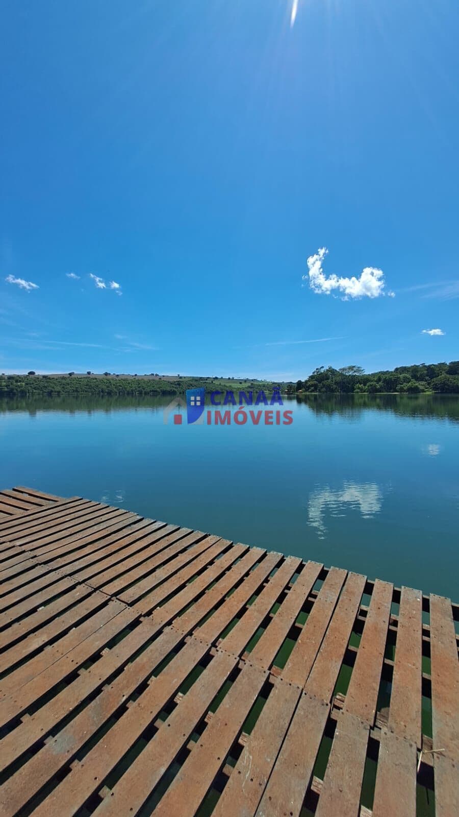 Rancho a beira da Represa Miranda - acesso a água