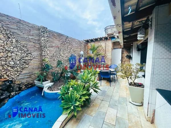 Casa 4 quartos (suíte com closet) , bairro Aclimação - Uberlândia