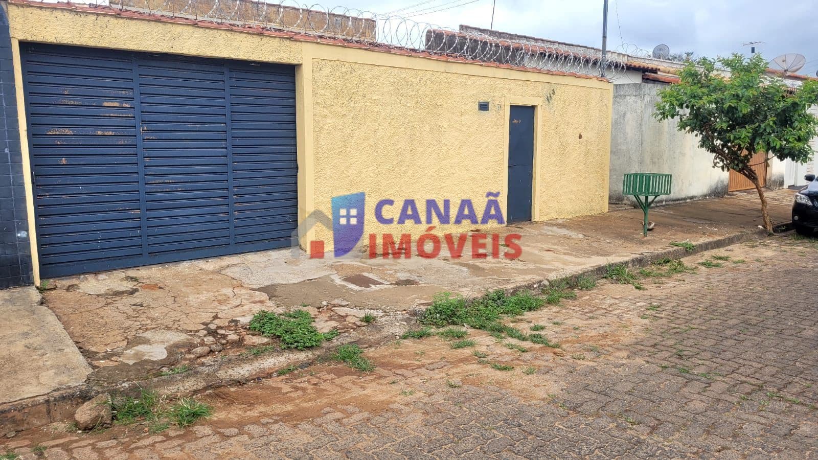 casa 3 quartos a venda bairro tubalina