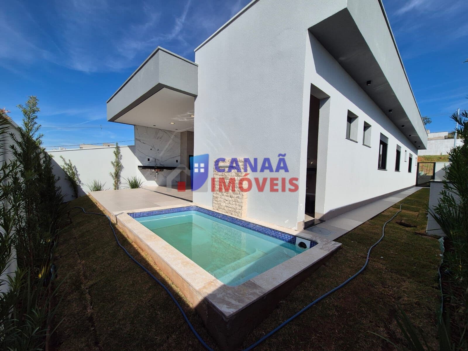 Casa em Condomínio - Terras Alpha