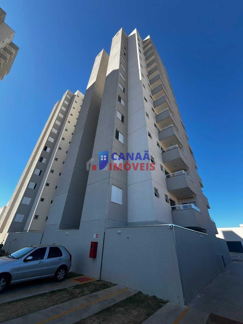 Apartamento 2 quartos 1 suíte - último andar bairro novo mundo
