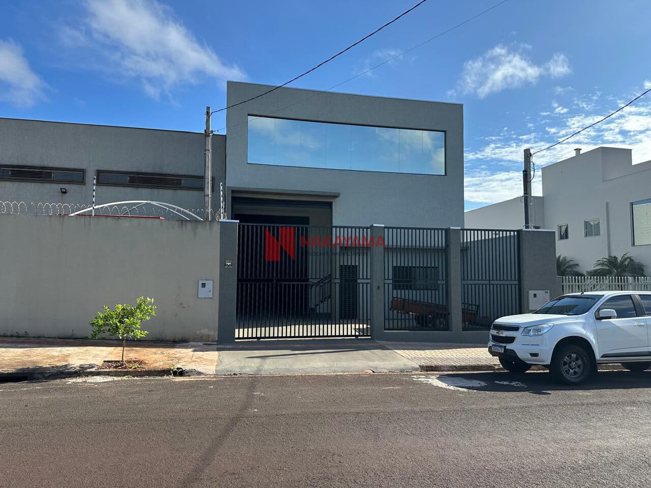 Galpão para Locação em Londrina com Mezanino
