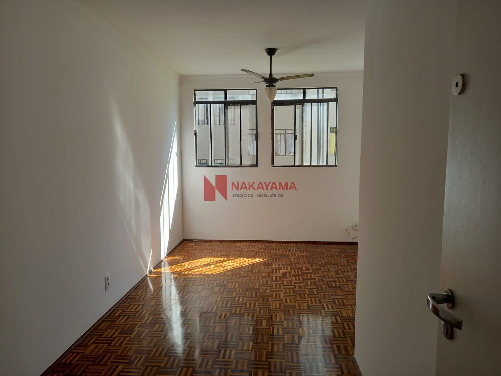 Apartamento à Venda no Parque Jamaica com 3 Quartos Planejados