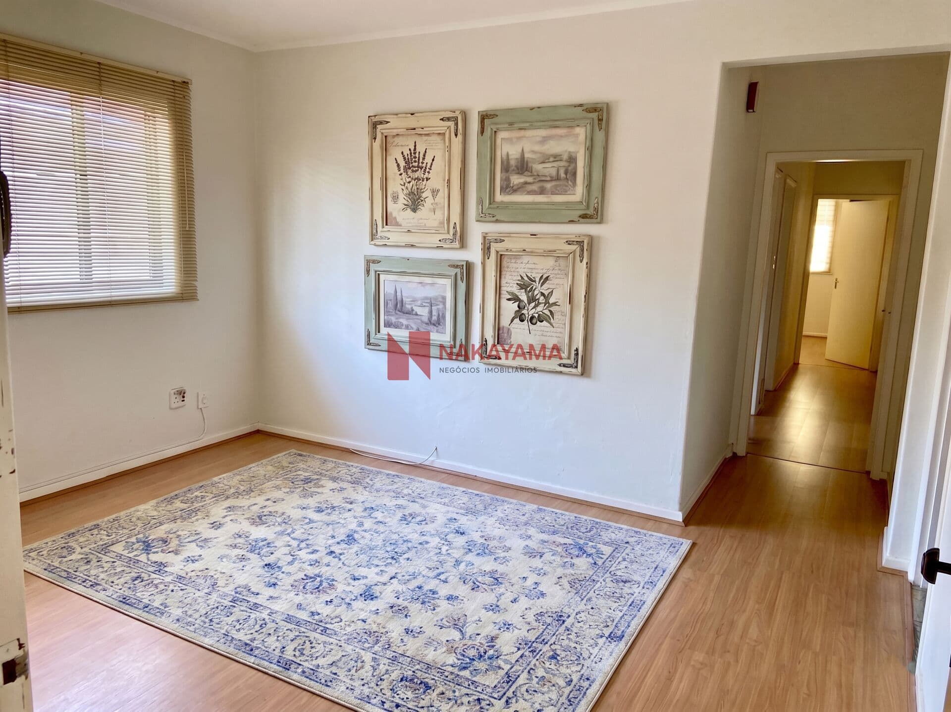 Apartamento à Venda no Centro de Londrina com 3 Quartos