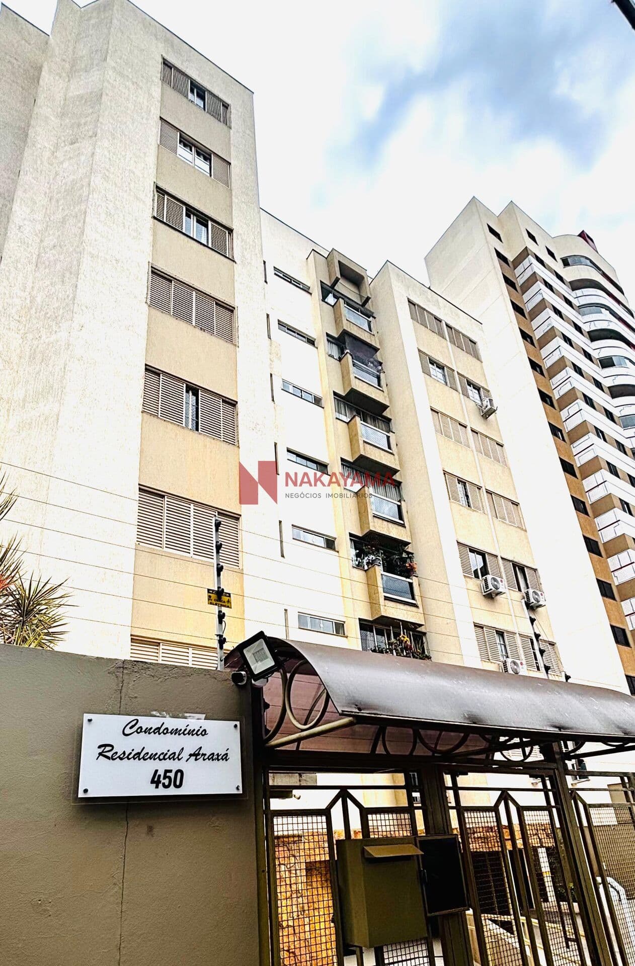 Apt à Venda no Edifício Araxá em Londrina