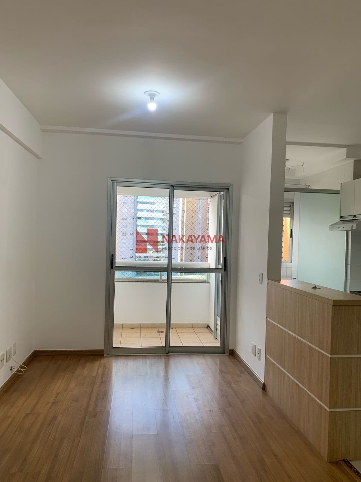 Apartamento para Alugar na Palhano com 3 Quartos e Churrasqueira