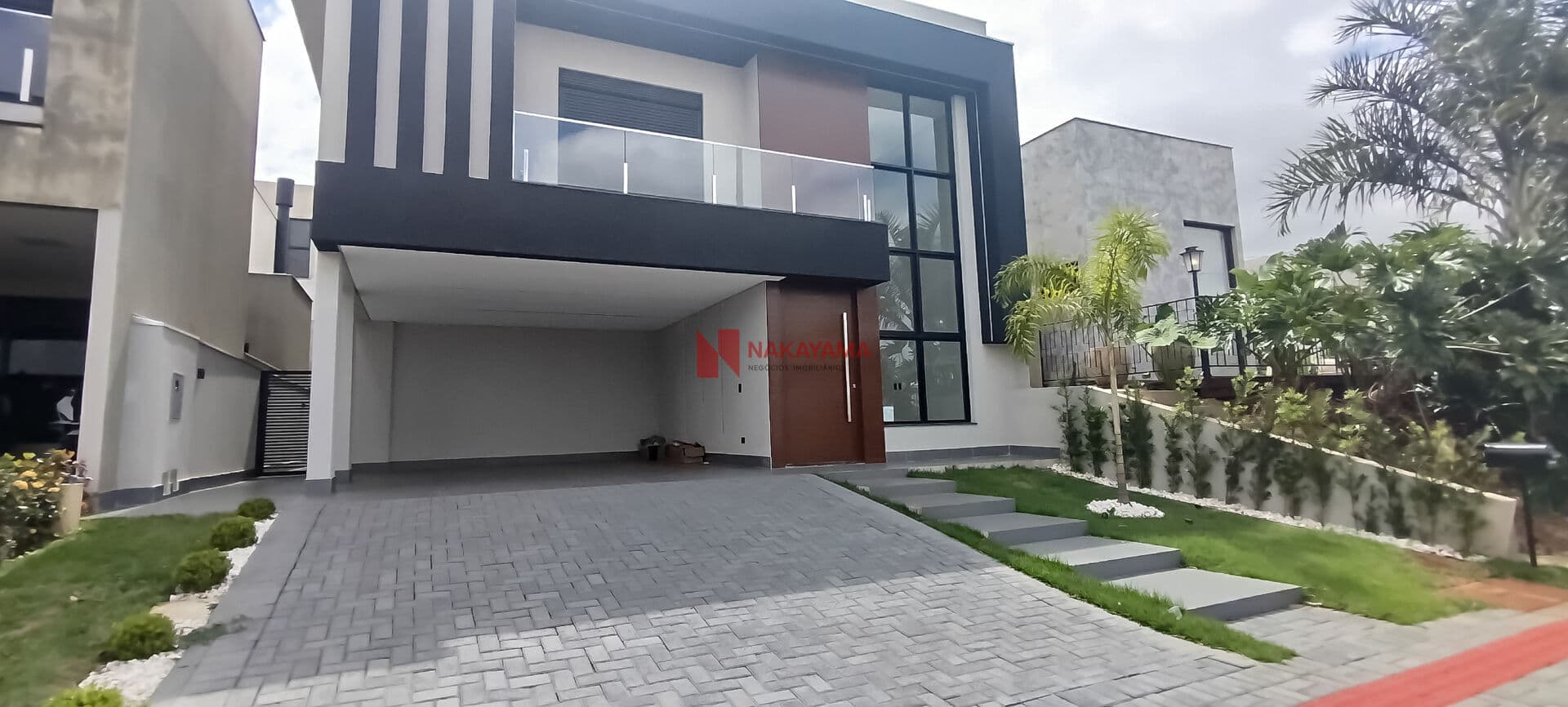 Casa Condomínio Alto Padrão com 3 suítes , móveis planejados - Londrina - PR