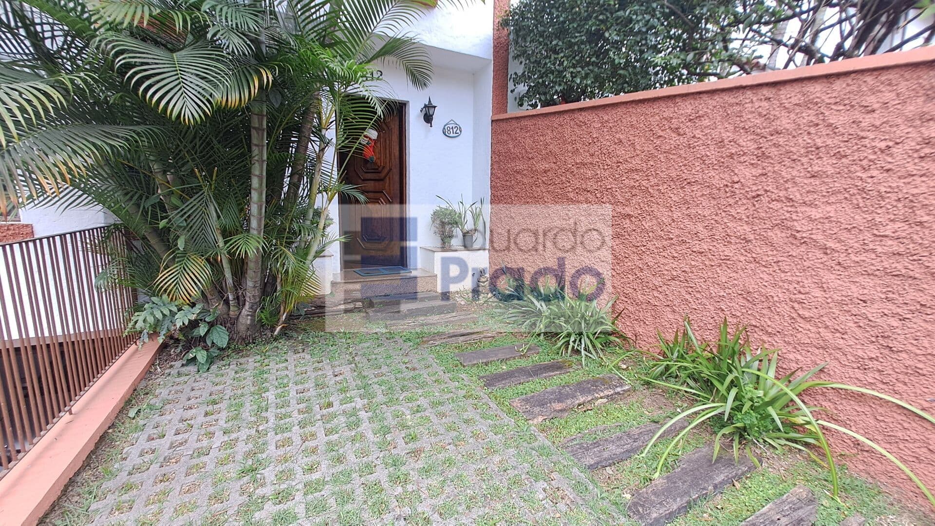 Lindo Sobrado 3 quartos, 1 suíte e 3 vagas no Jardim França