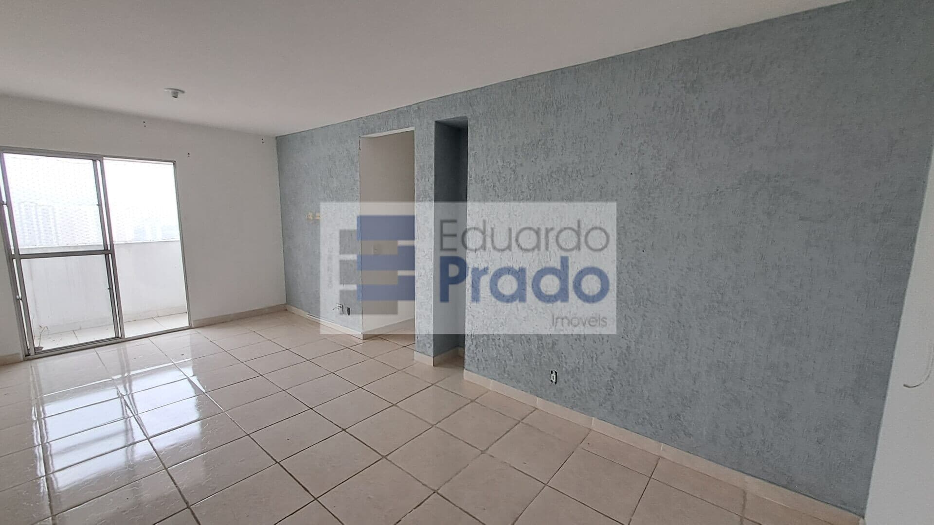 Apartamento com 3 Quartos à Venda