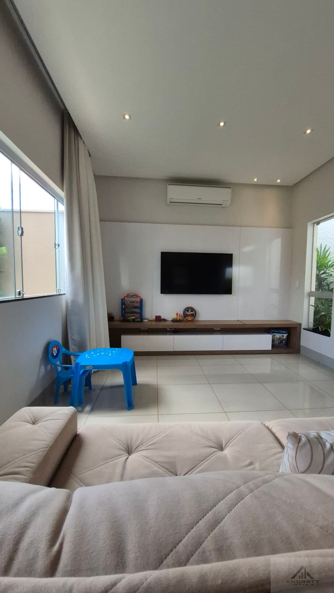 Casa Alto Padrão à Venda no Ipanema, Patos de Minas/MG