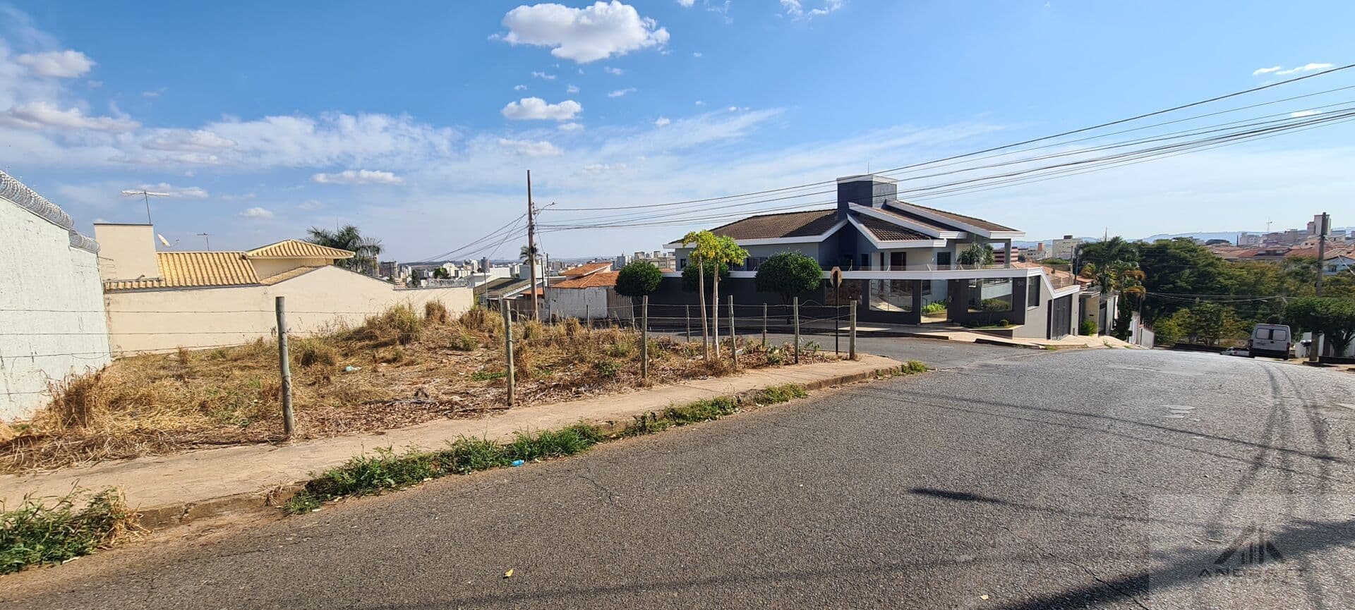 Lote à Venda no Valparaíso, Patos de Minas/MG