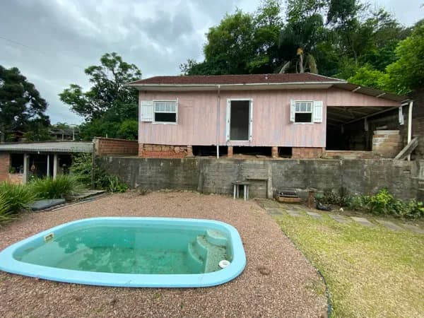 Casa com Piscina e Vista Panorâmica