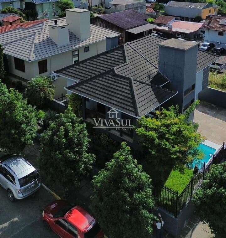 Casa Alto Padrão semi mobiliado no Bairro Bom pastor- Igrejinha/RS