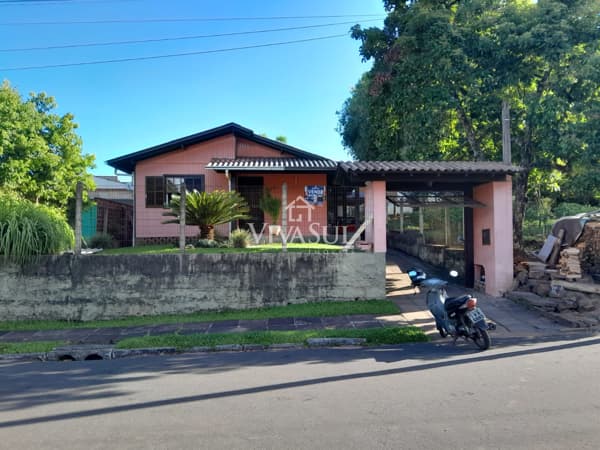 Casa em Três Coroas - Vila Nova