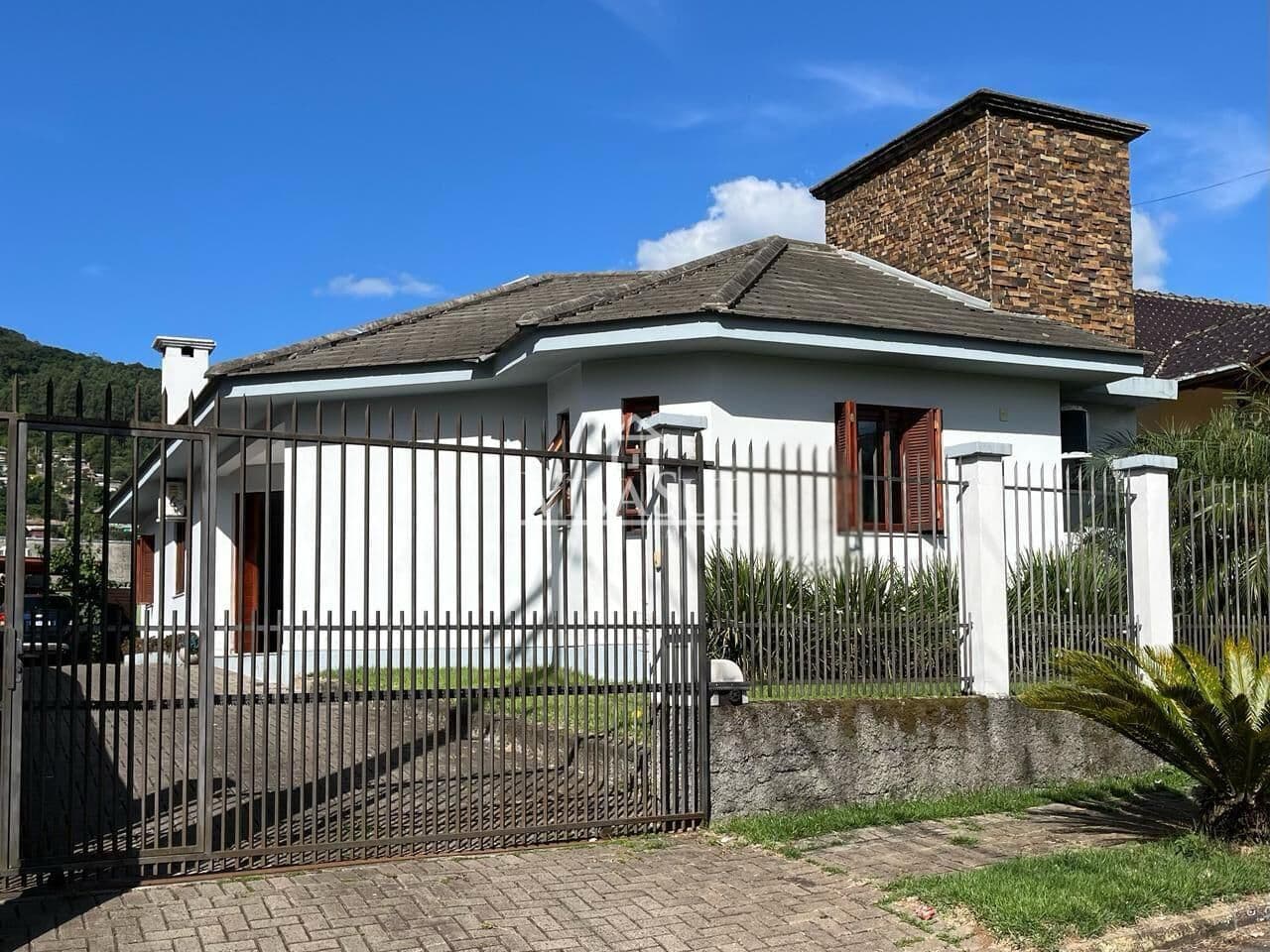 Casa á venda no bairro Viaduro em Igrejinha/RS